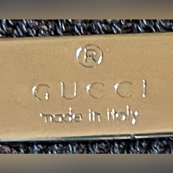 GUCCI Monogram GG Canvas Boat Baguette Pouchette - Picture 10 of 10